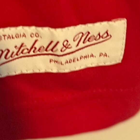NWT Mitchell & Ness Boston Red Sox T-Shirt Small  MLB Fan Gear Vintage Style - Picture 3 of 5